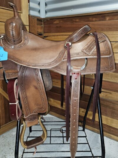 Cutting Saddle 16.5 inch